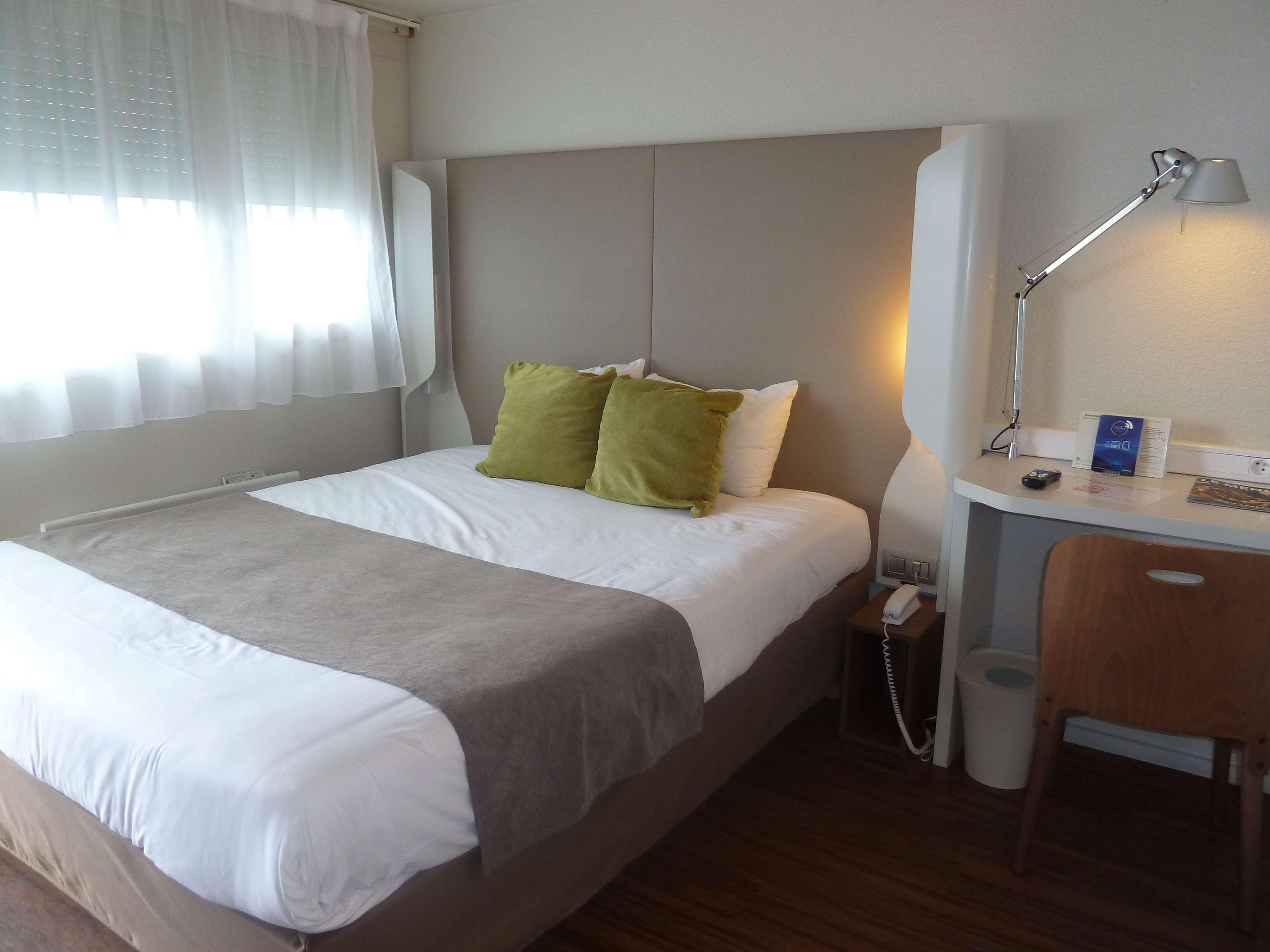Campanile Le Mans Est Hotel Ngoại thất bức ảnh