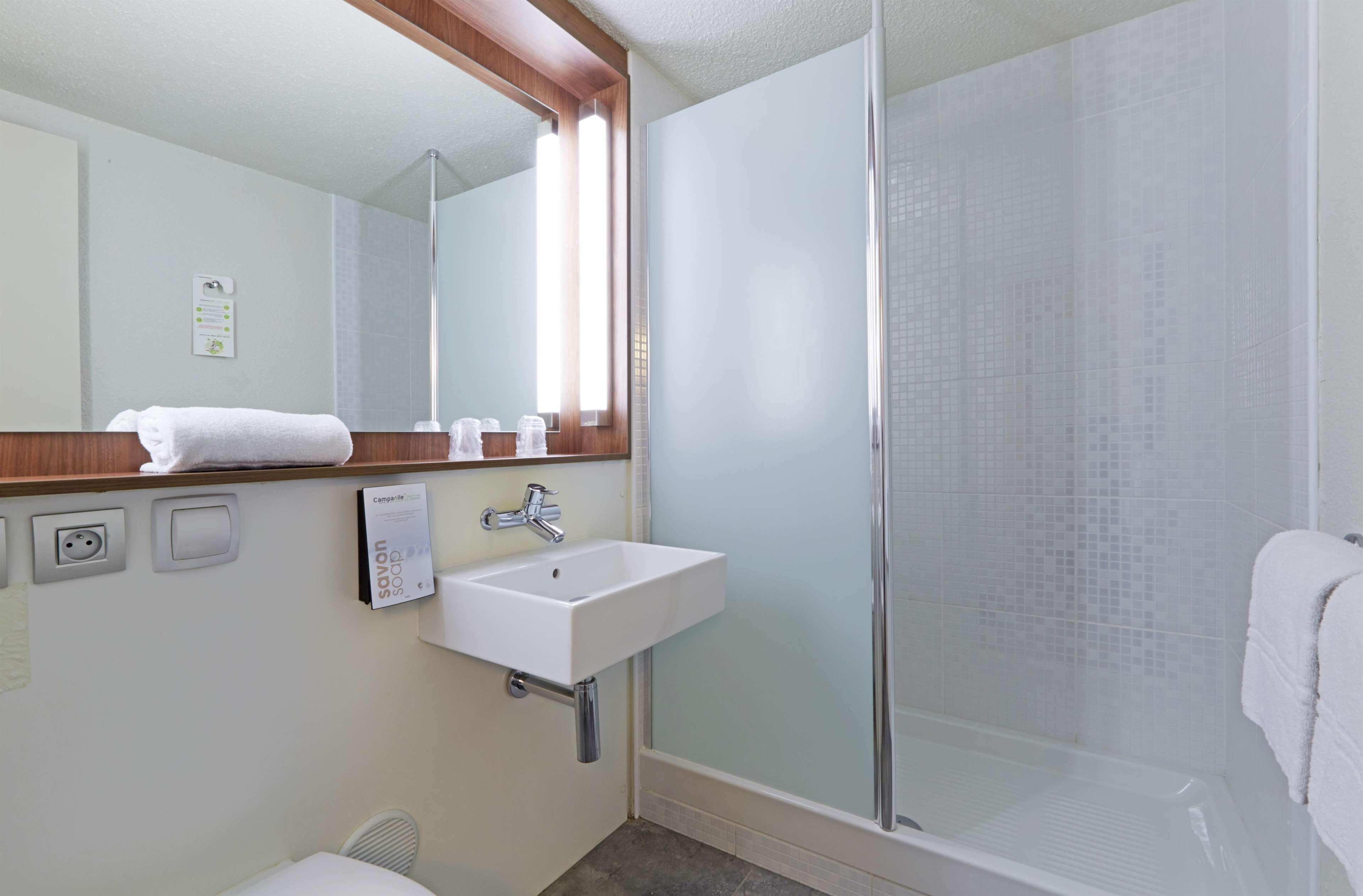 Campanile Le Mans Est Hotel Ngoại thất bức ảnh