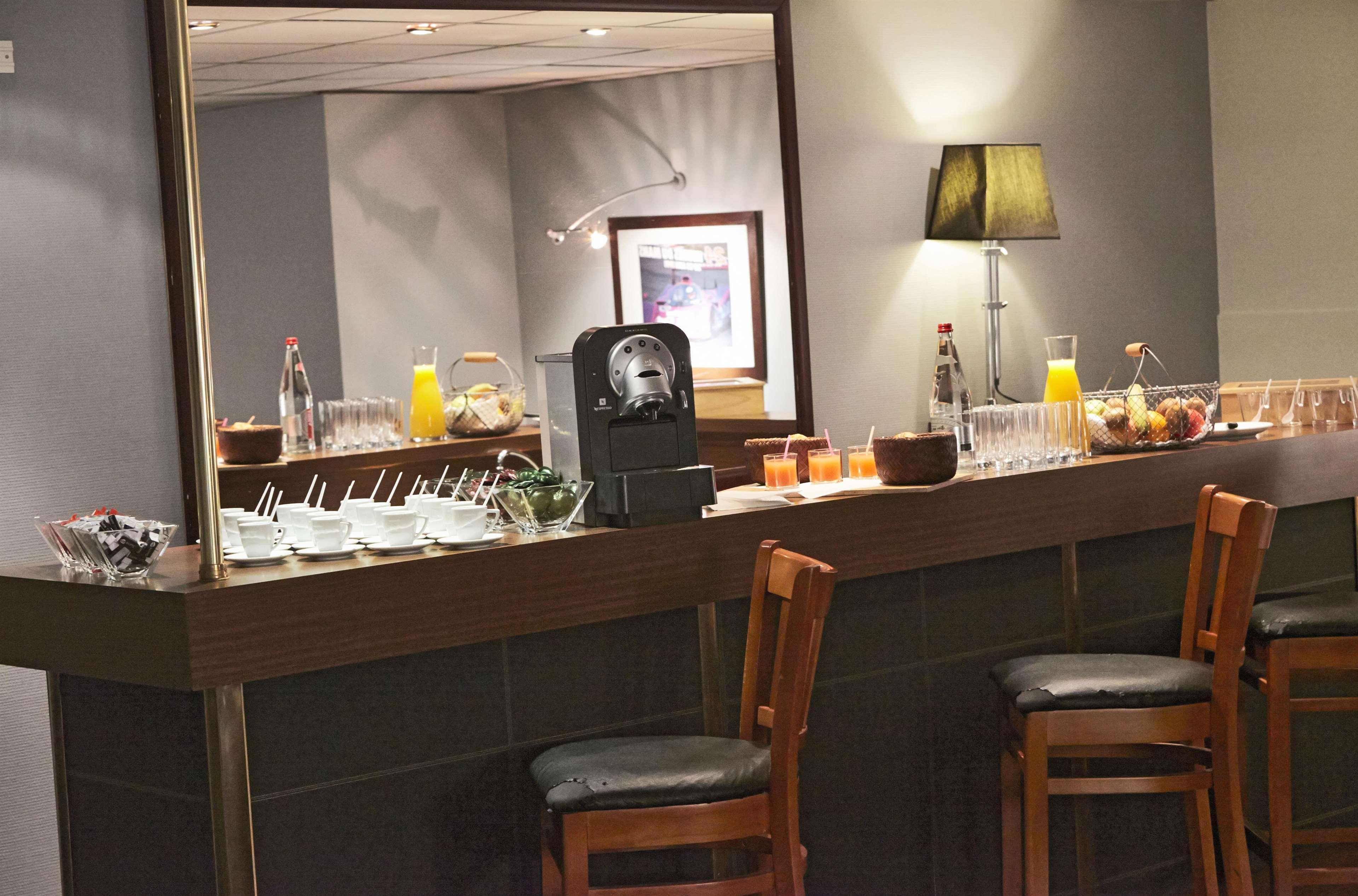 Campanile Le Mans Est Hotel Ngoại thất bức ảnh