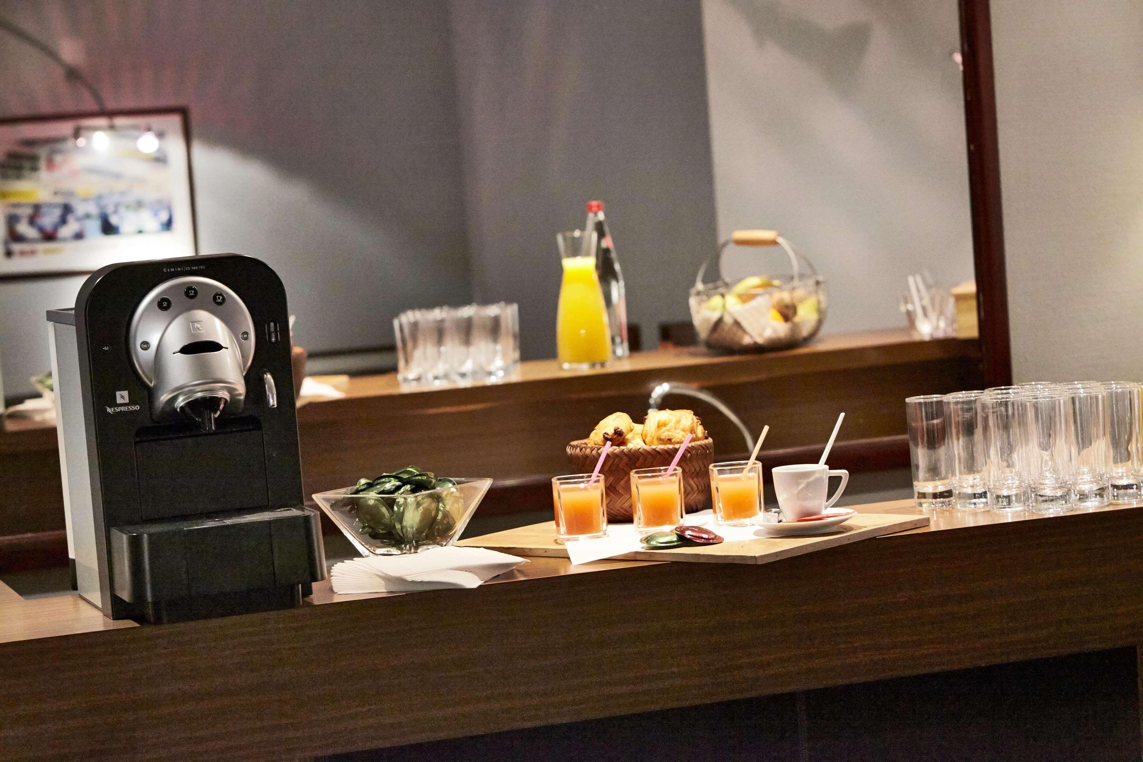 Campanile Le Mans Est Hotel Ngoại thất bức ảnh