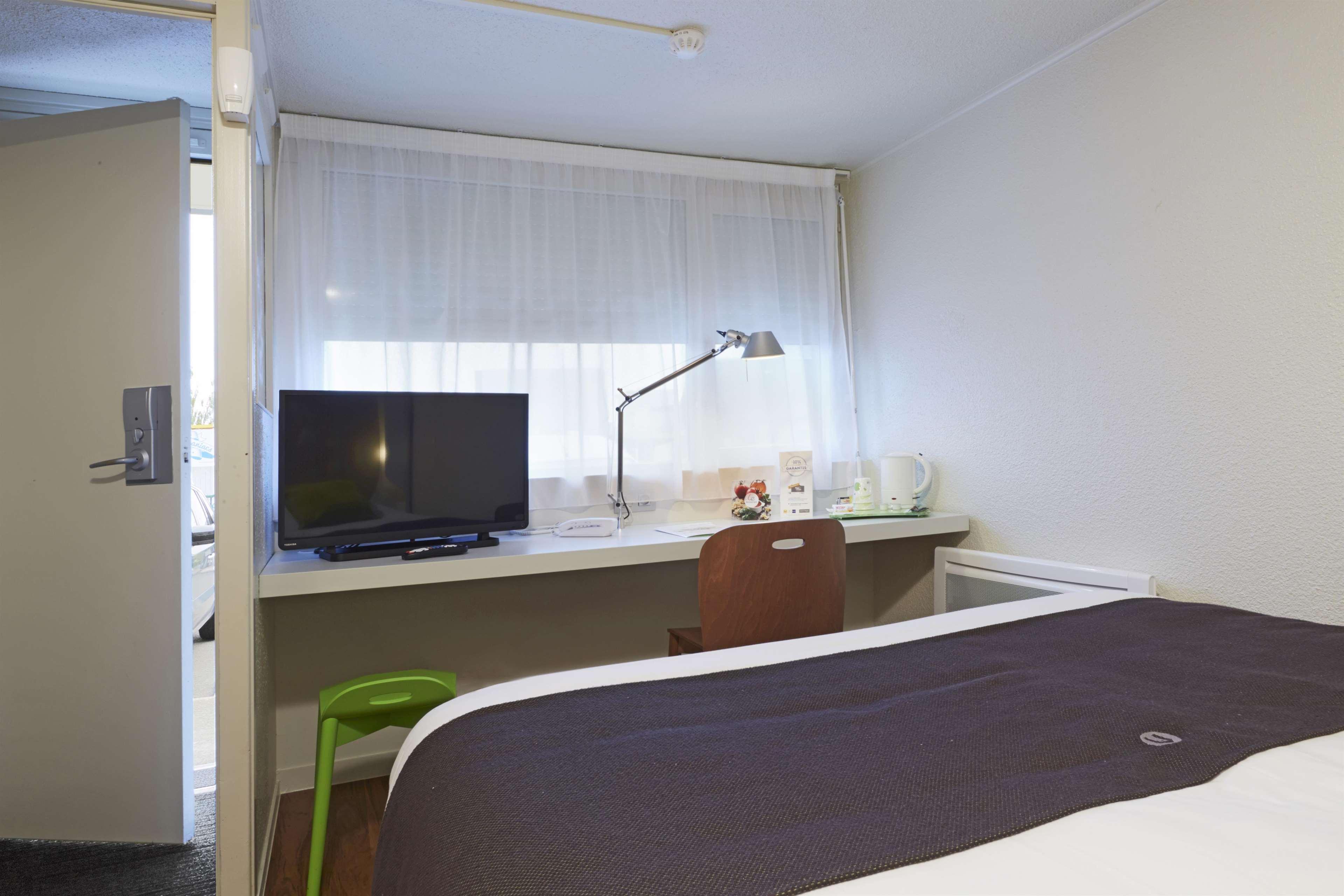 Campanile Le Mans Est Hotel Ngoại thất bức ảnh